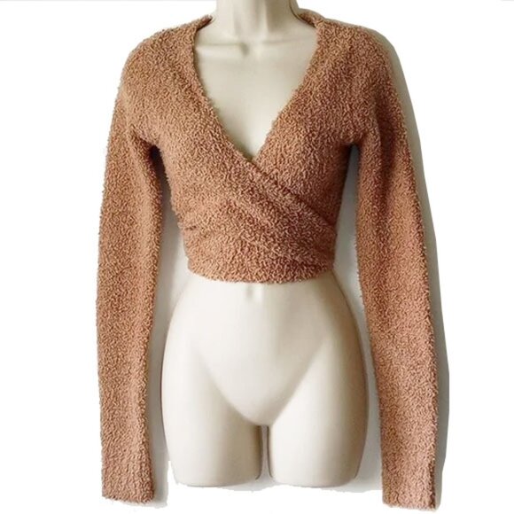 SKIMS Sweaters - NWT Skims Cozy Knit Wrap Top S/M Camel Crop Boucle Teddy Bear